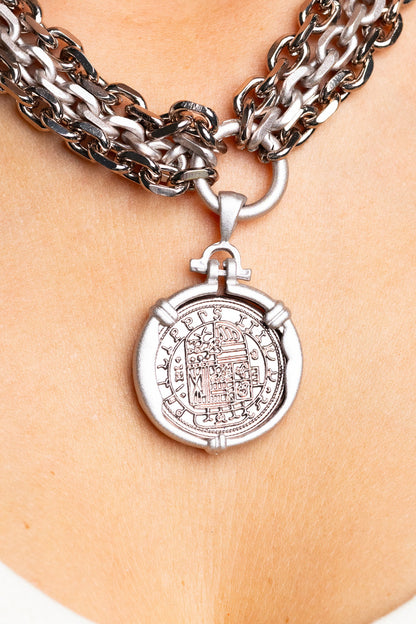 Shipwreck Necklace - Metallic Platinum