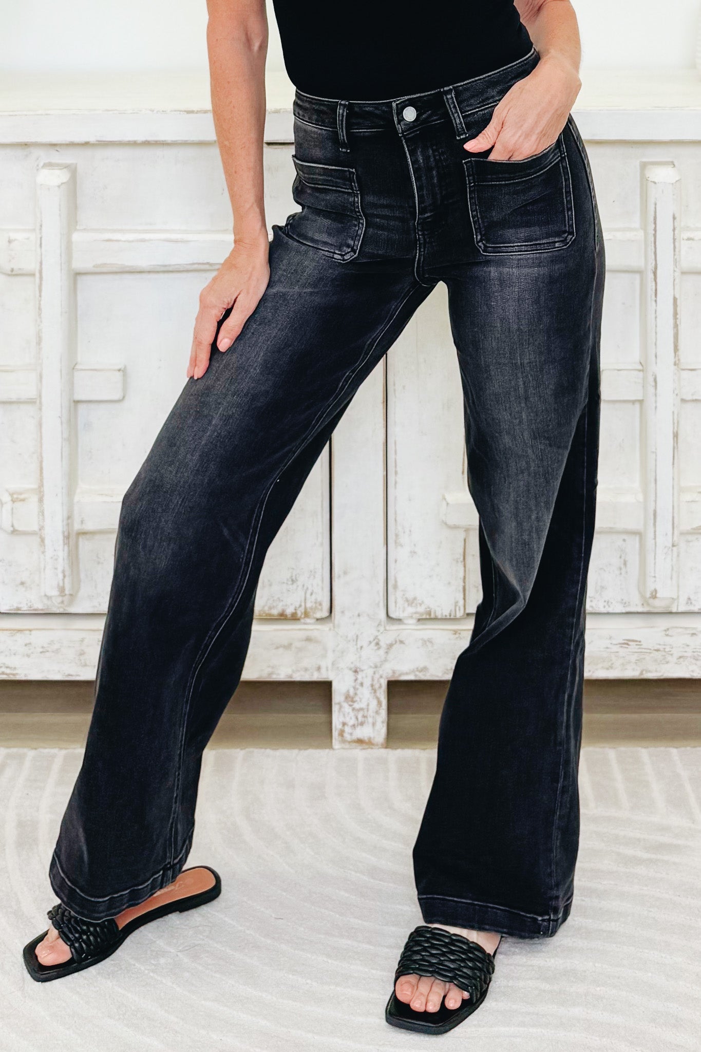 True Icon By Vervet - High Rise Wide Leg Jeans - Black