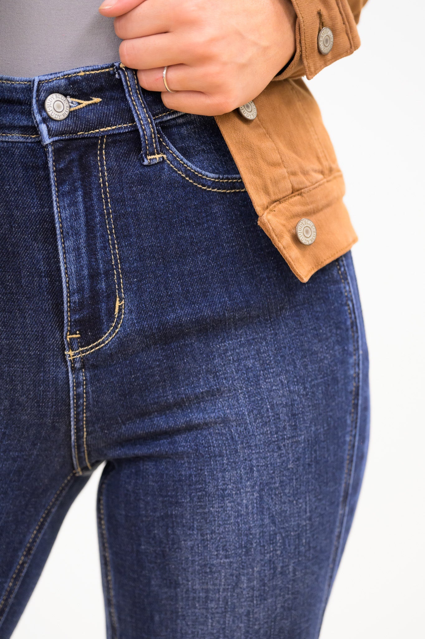 Coast To Coast By Judy Blue - High Rise Side Seam Flair Jeans