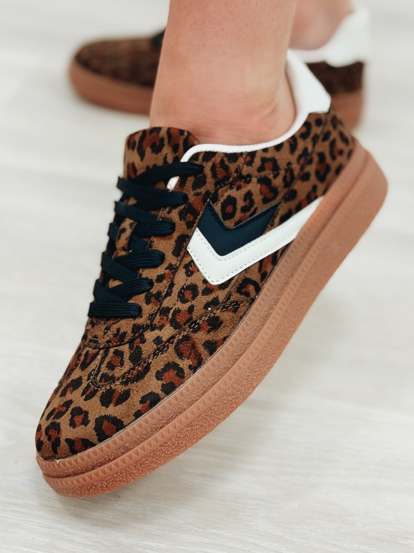 Legend Platform Strip Sneakers - Leopard