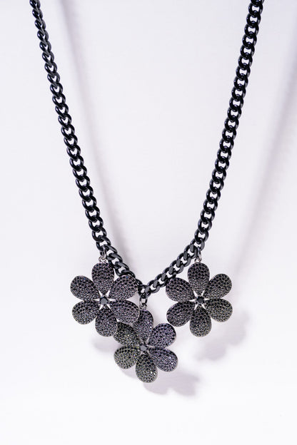 Bloomline Necklace - Black