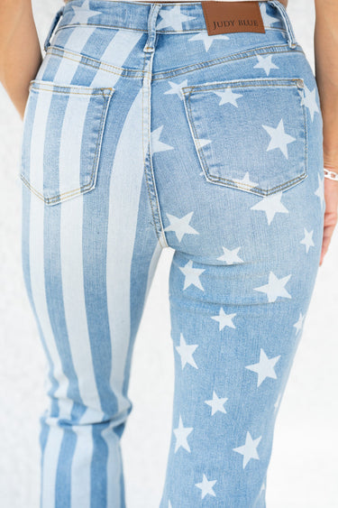 Judy Blue Born In The USA Bleach Flare Jeans