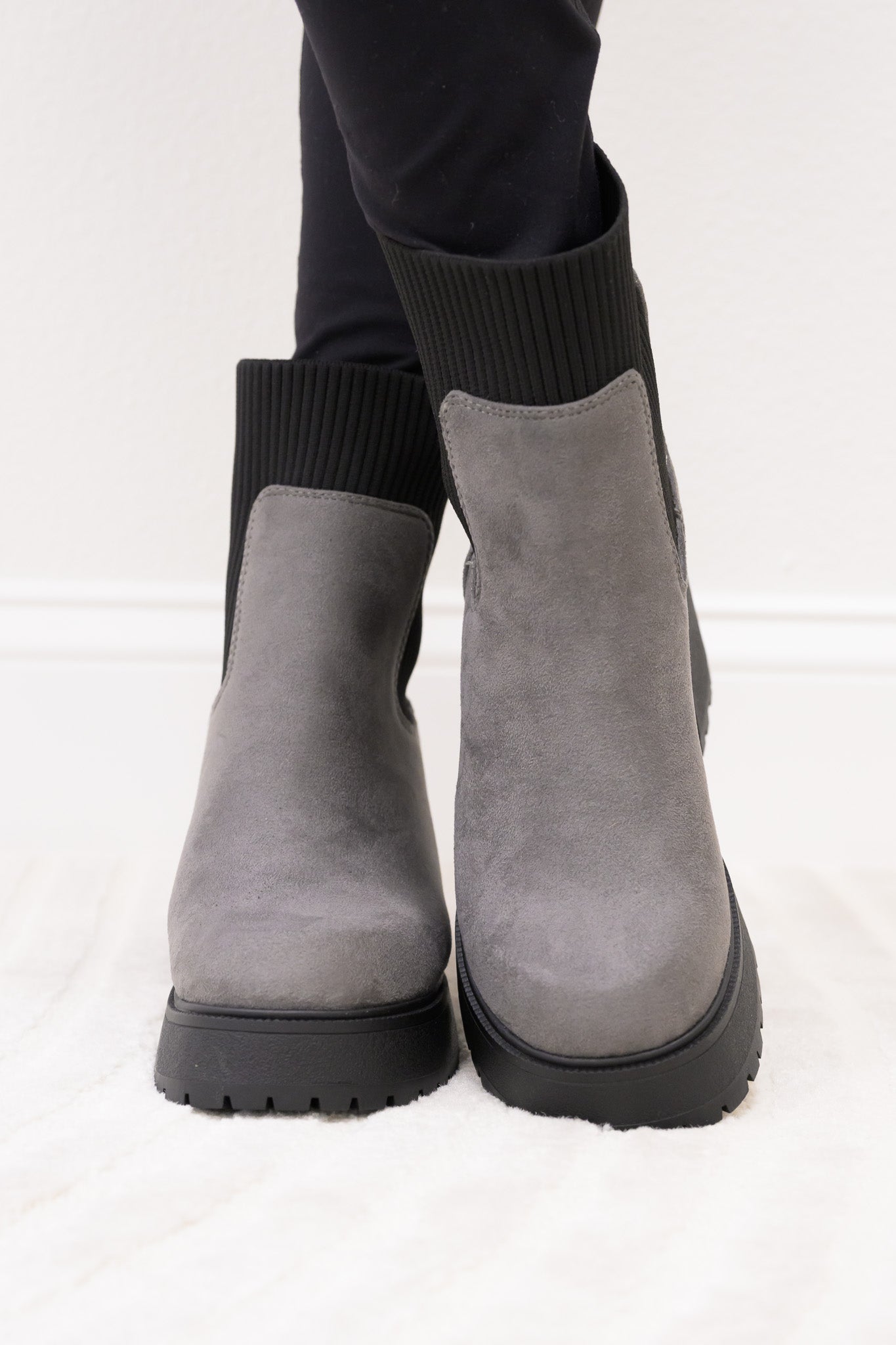 Super Chunky Chelsea Ankle Booties - Deep Charcoal