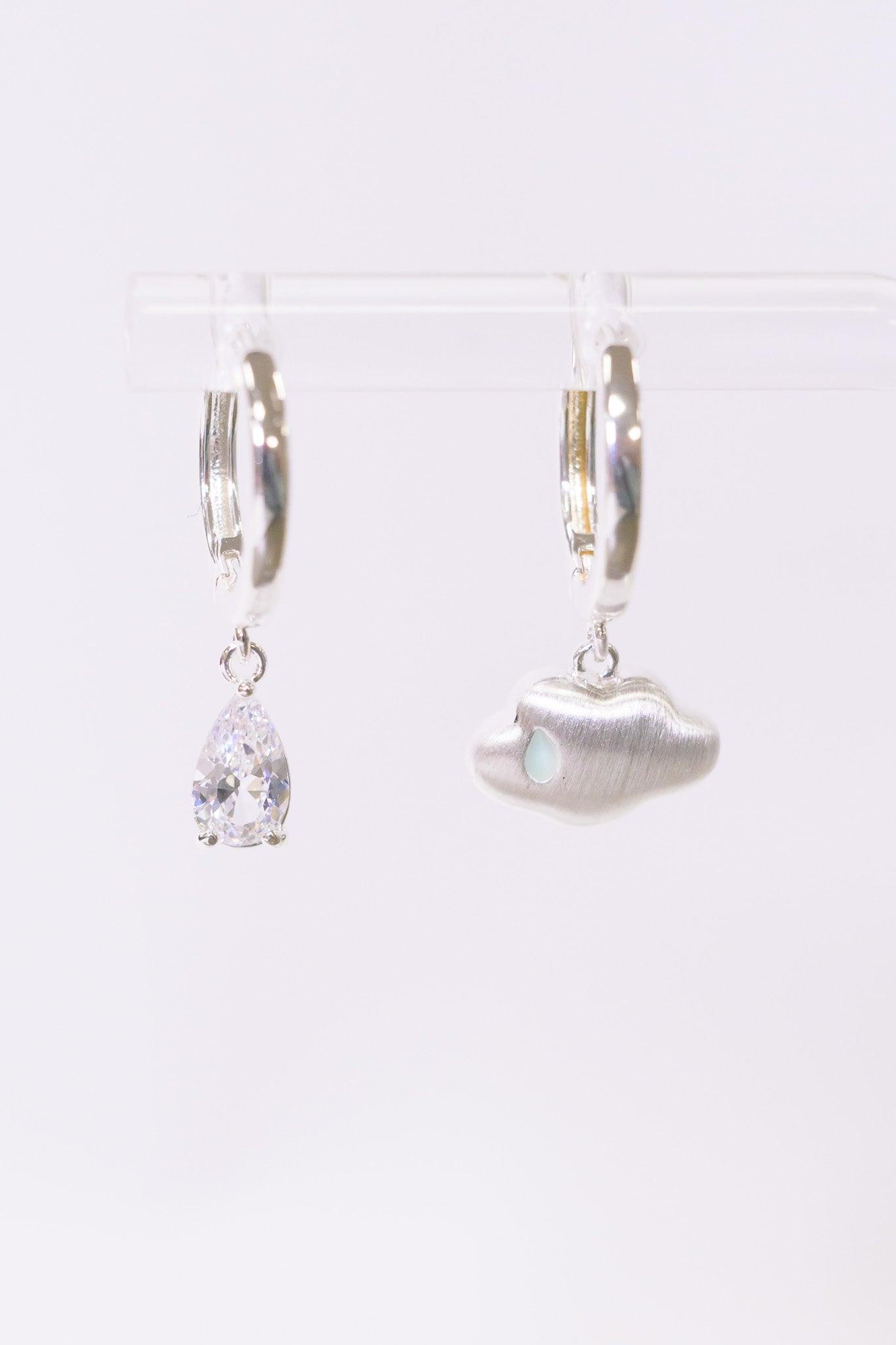 In The Clouds Earring Set - Pearl White