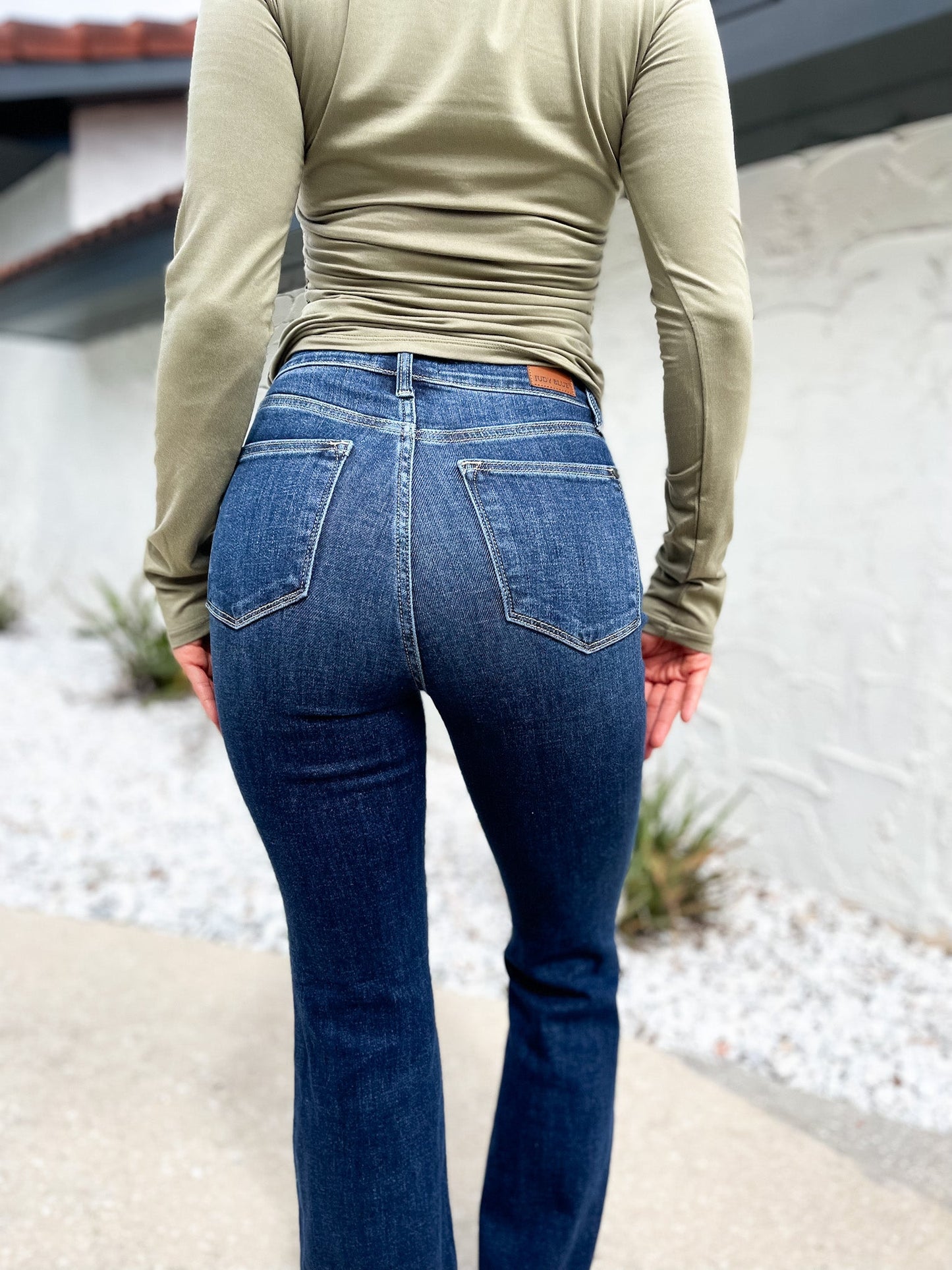 Coast To Coast By Judy Blue - High Rise Side Seam Flair Jeans