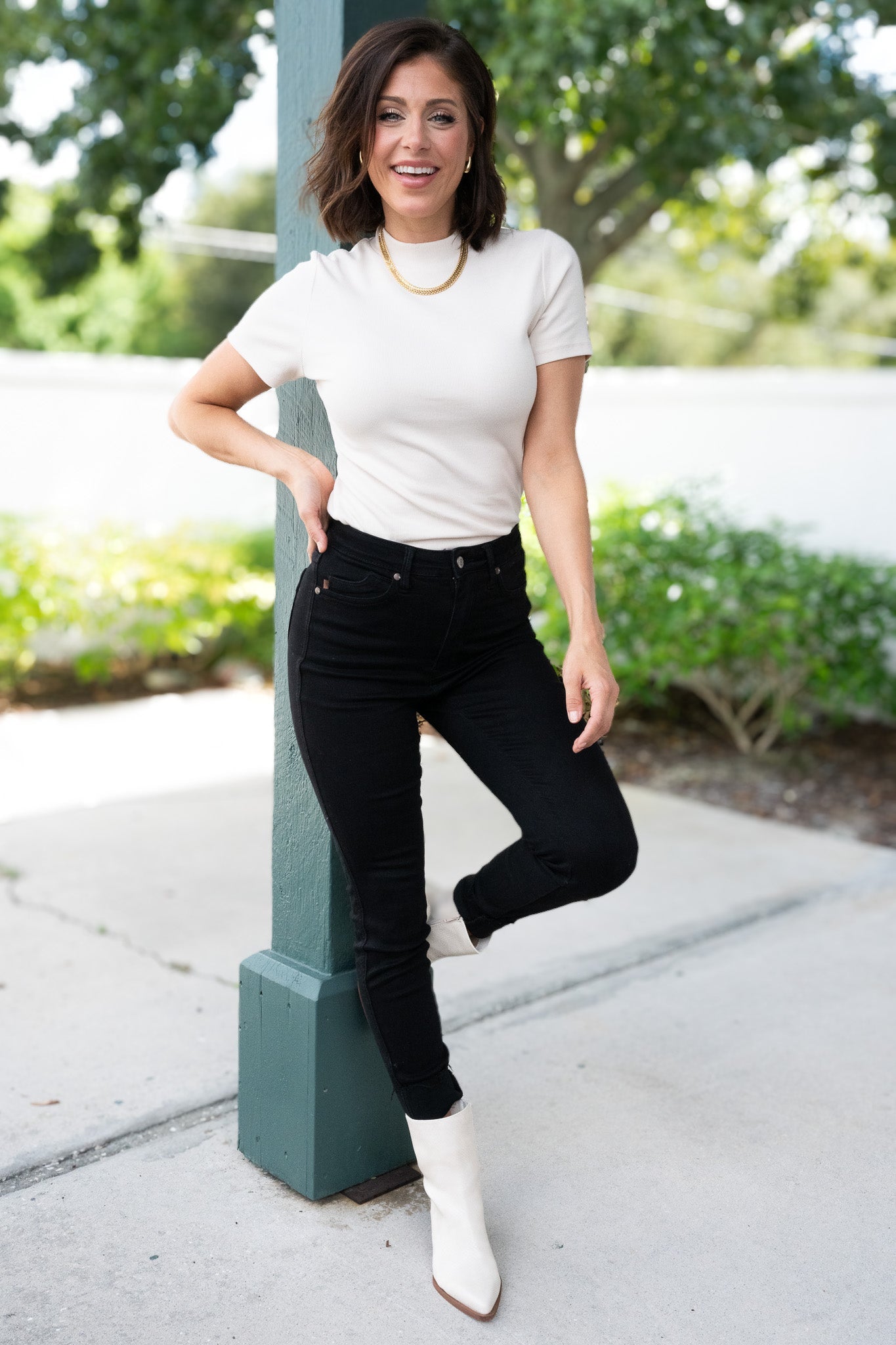 The Date Night By Judy Blue - High Rise Tummy Control Skinny Jeans