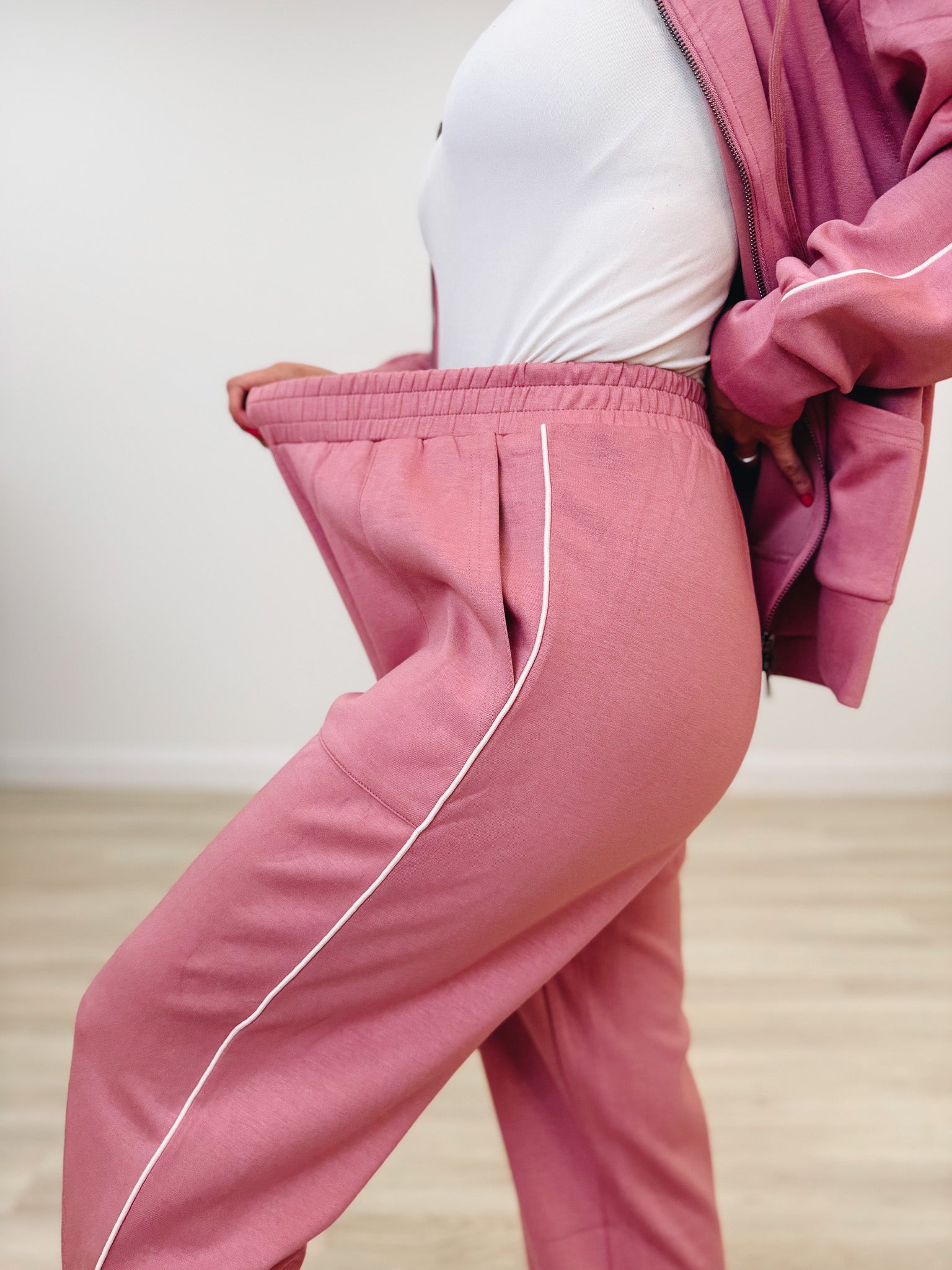 Walk & Talk Pants