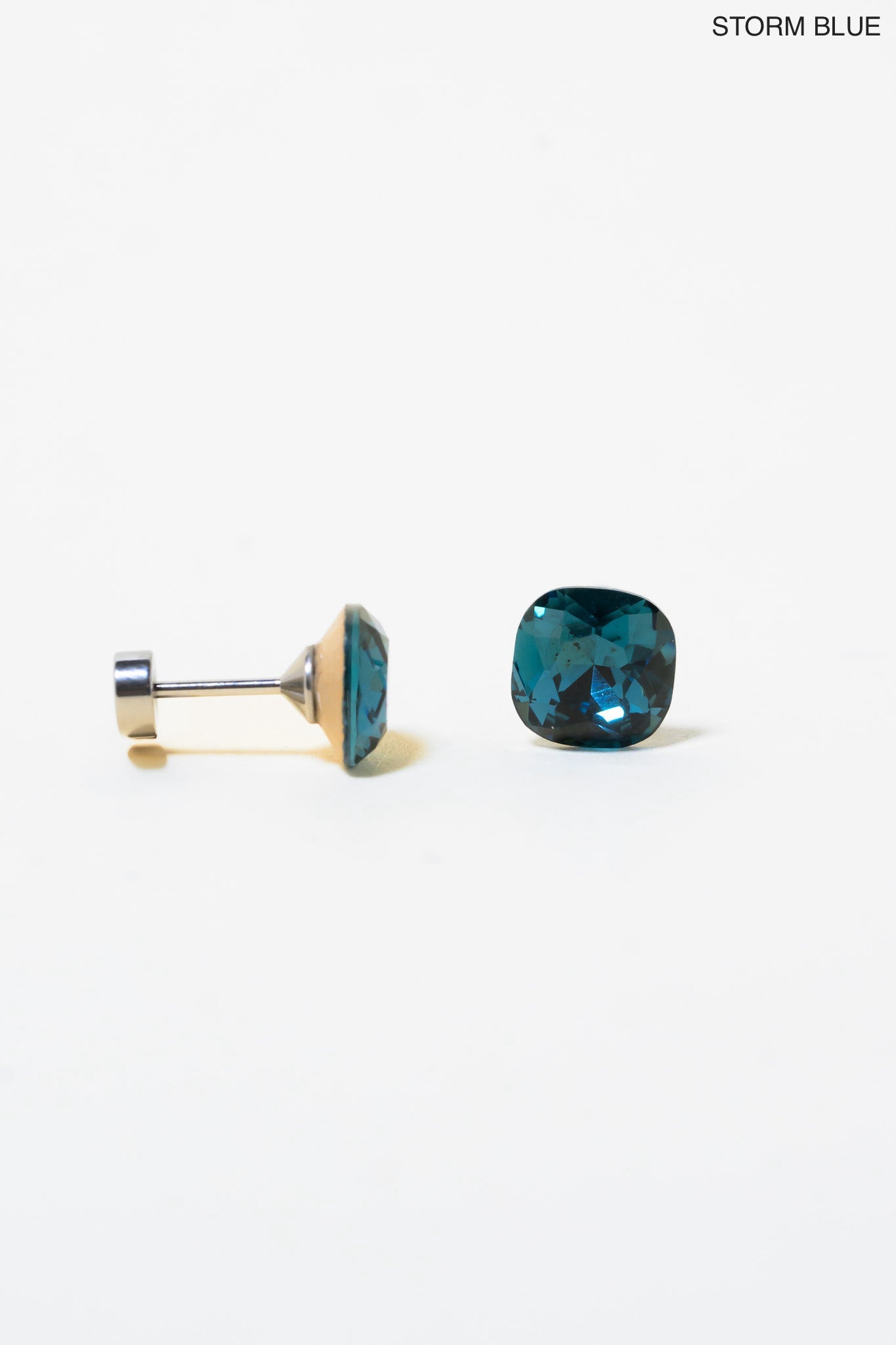 Prim Earrings - Multiple Colors!