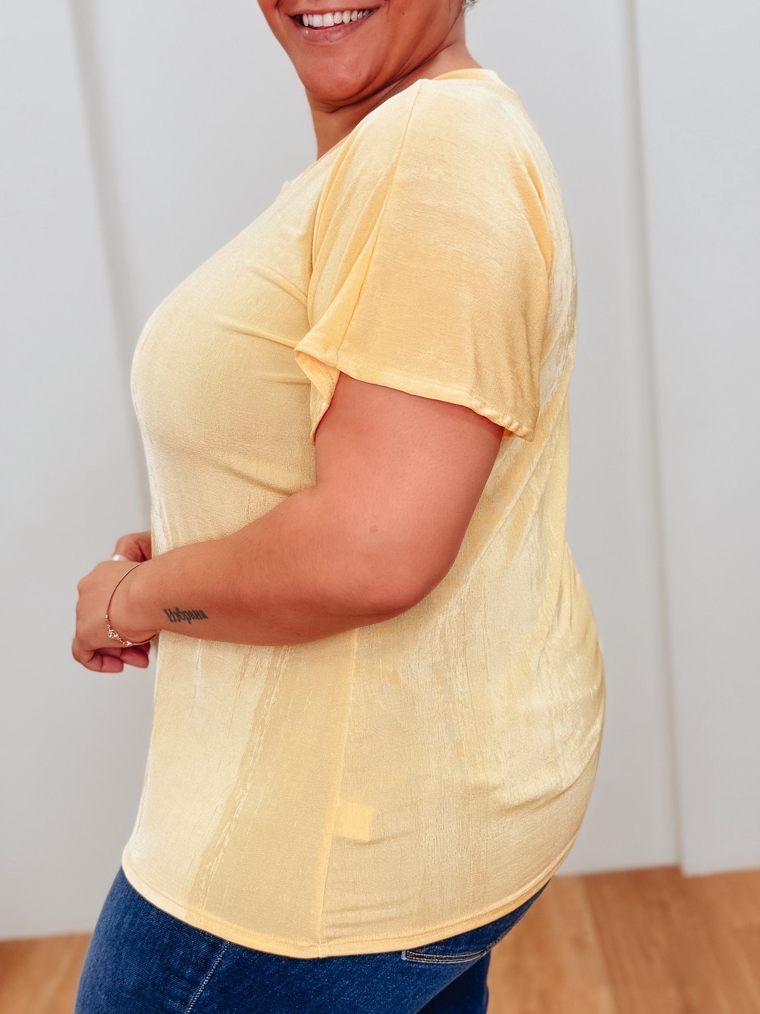Simple & Sweet Top - 2 Colors!