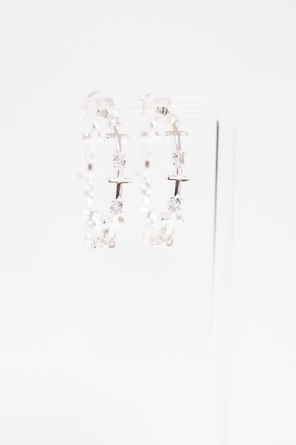 Trinity Earrings - Liquid Metallic Pearl White