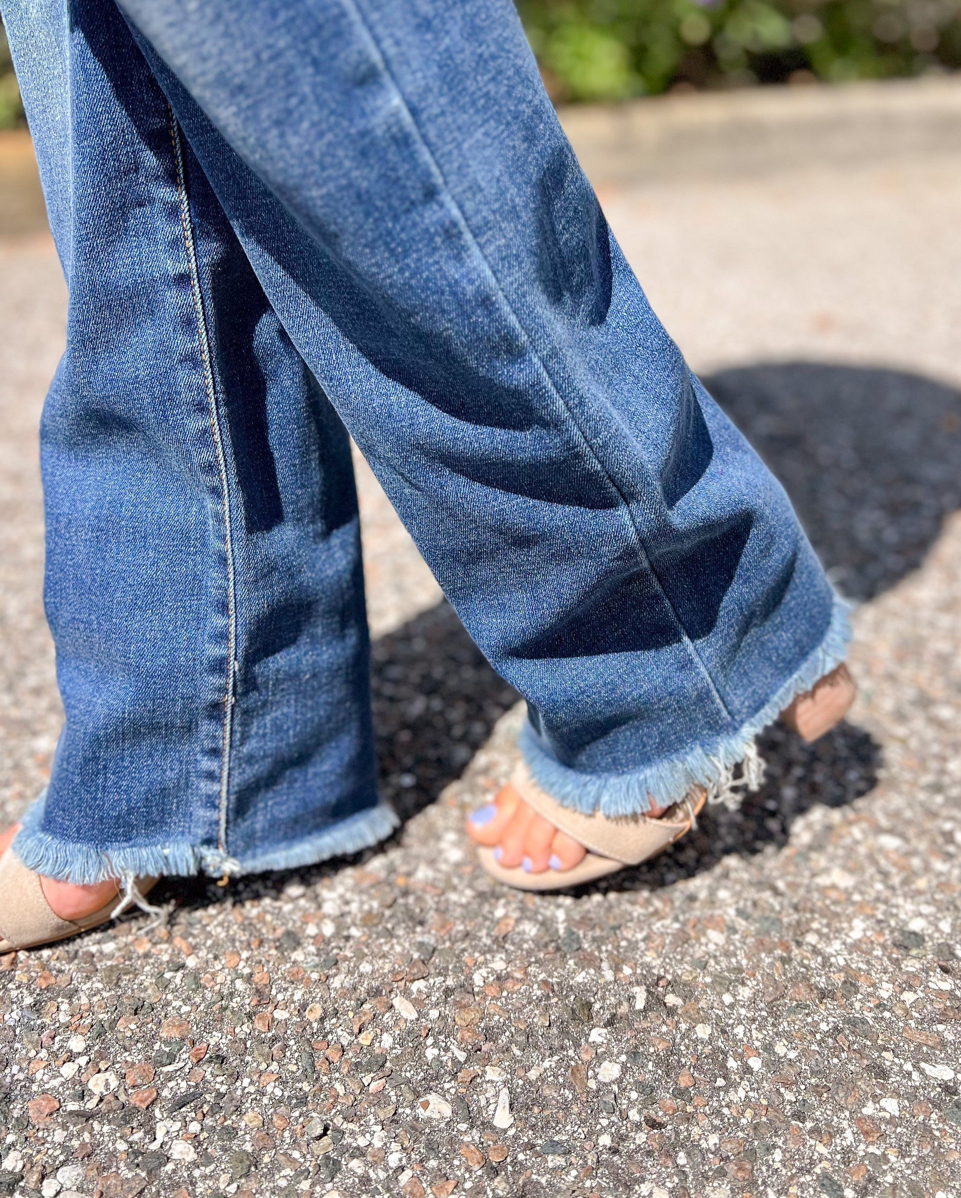Judy Blue Nashville Hot Frayed Hem Straight Jeans