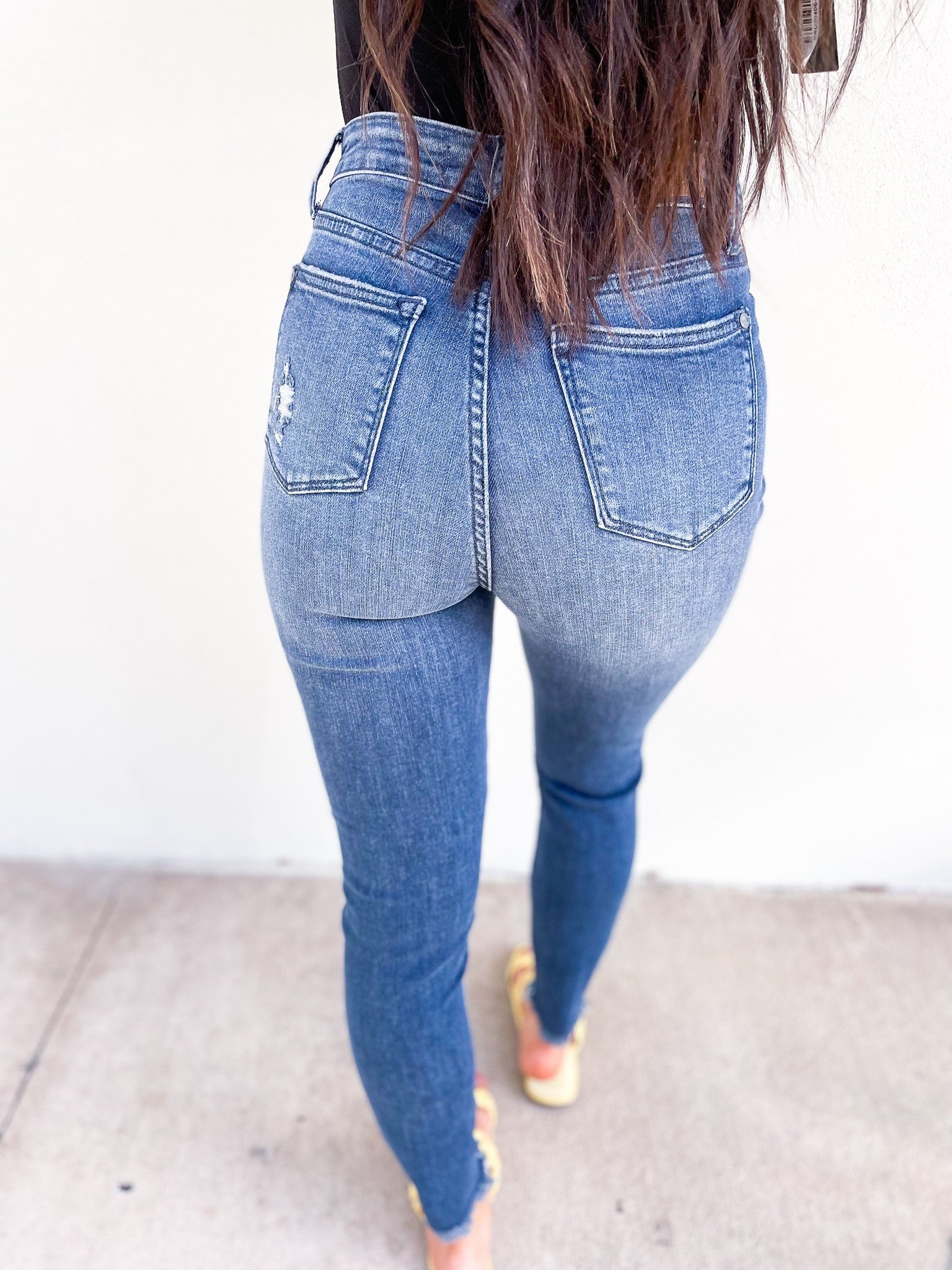 Judy Blue Hi-Rise Tummy Control Skinnies