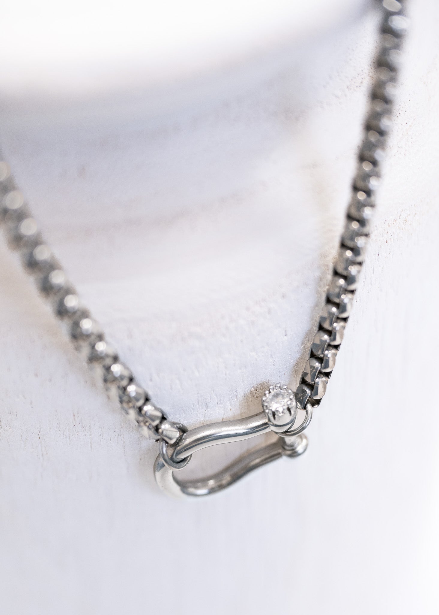 Kim Necklace - Liquid Metallic Air