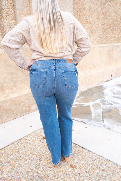 Judy Blue Walk In The Park High Rise Tummy Control Knee Destroy Straight Jeans